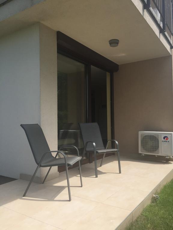 Lakeview Apartment Balatonlelle Bagian luar foto