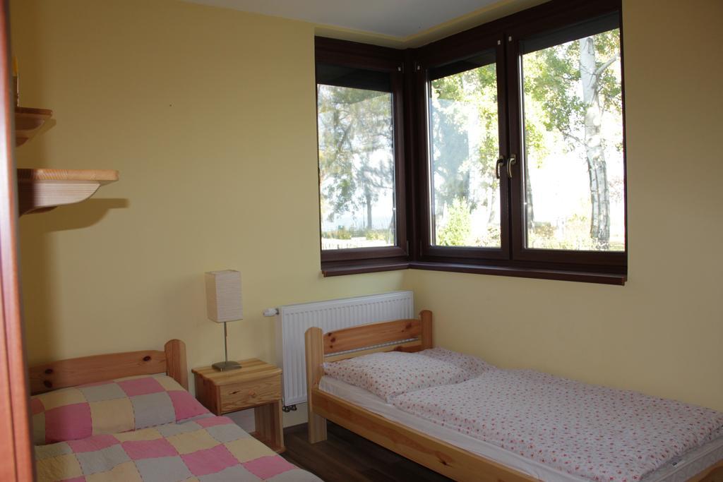 Lakeview Apartment Balatonlelle Bagian luar foto